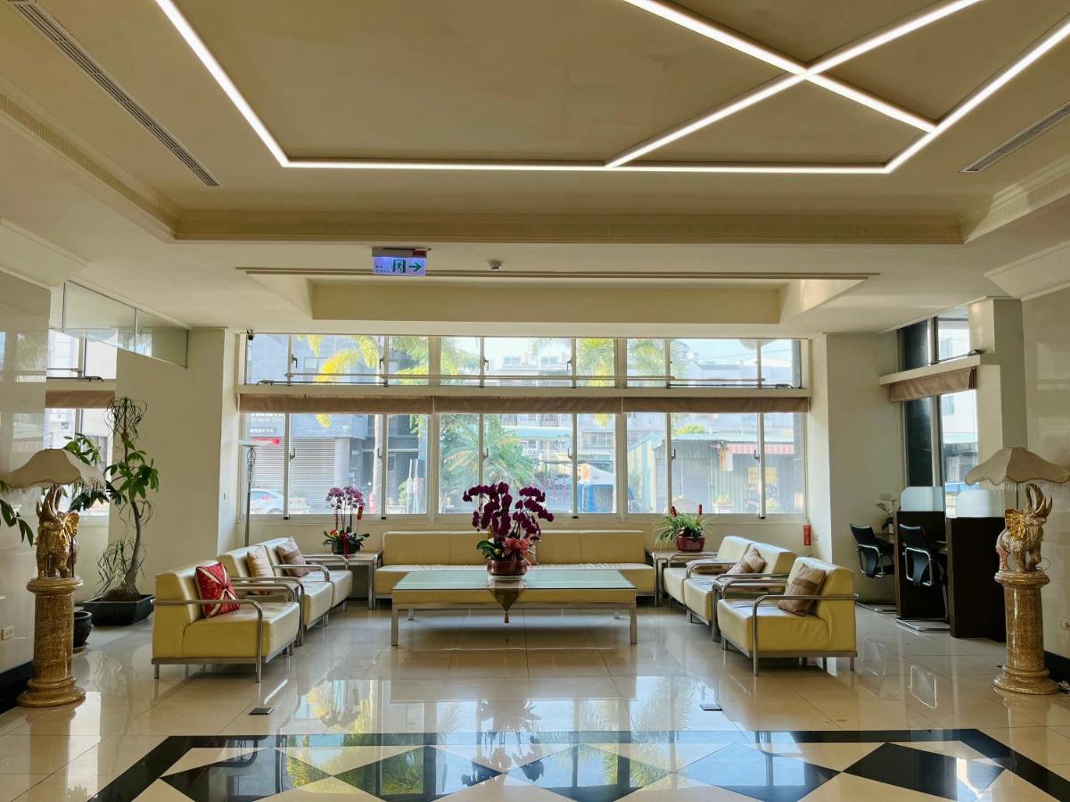 Sendale Tainan Science Park Hotel Xinshi Екстер'єр фото