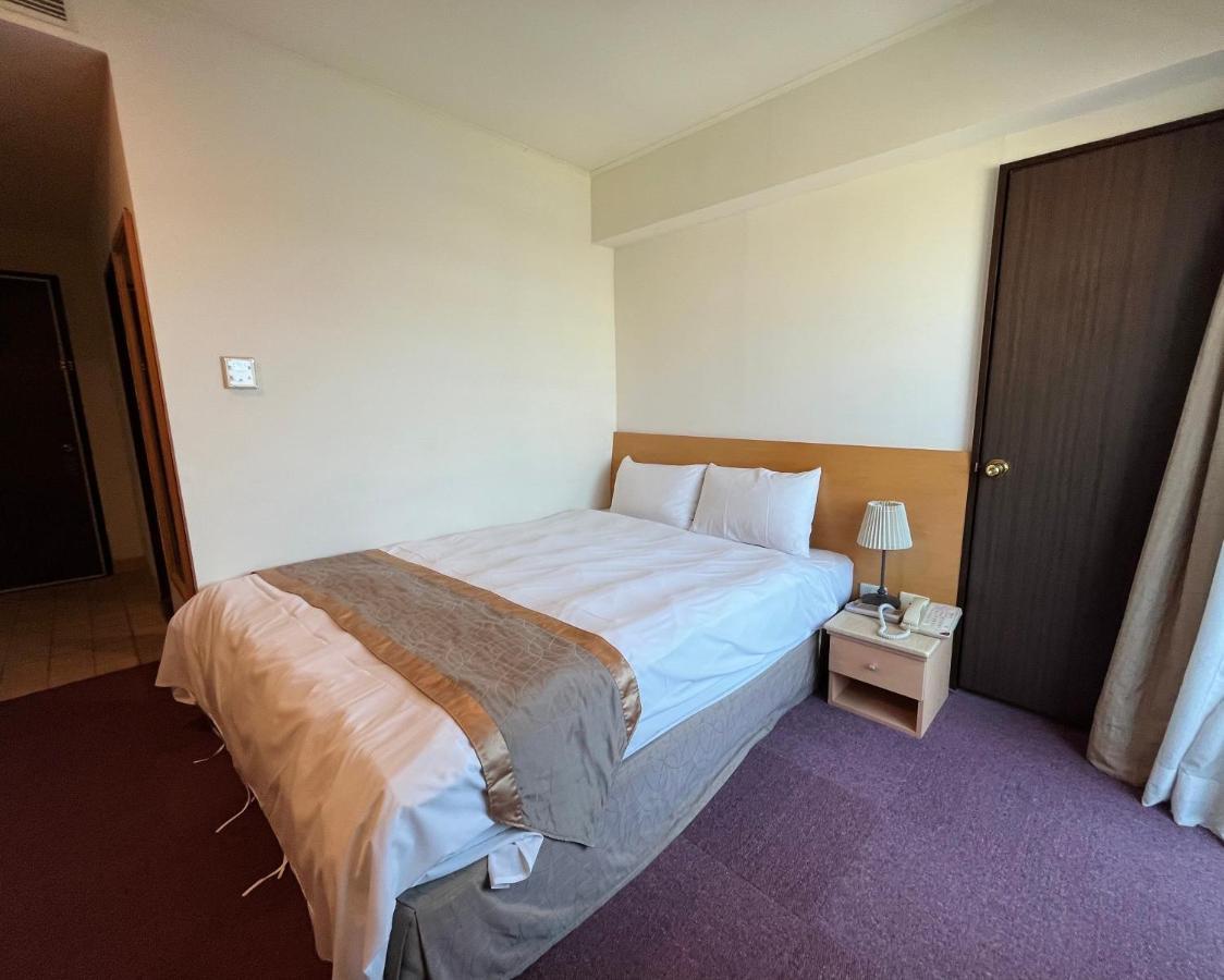 Sendale Tainan Science Park Hotel Xinshi Екстер'єр фото