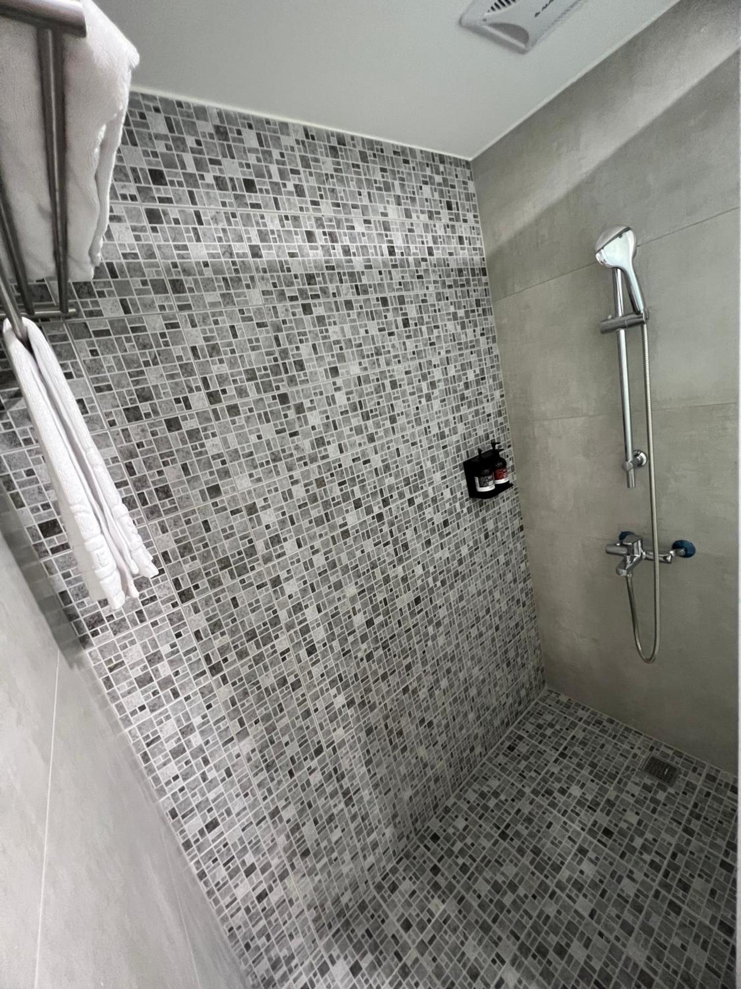 Sendale Tainan Science Park Hotel Xinshi Екстер'єр фото